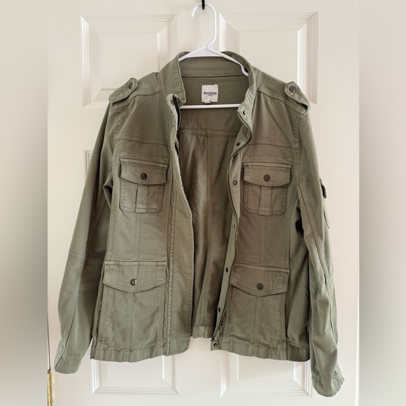Kensie Jackets & Blazers - Kensie Army Green Jacket SzL